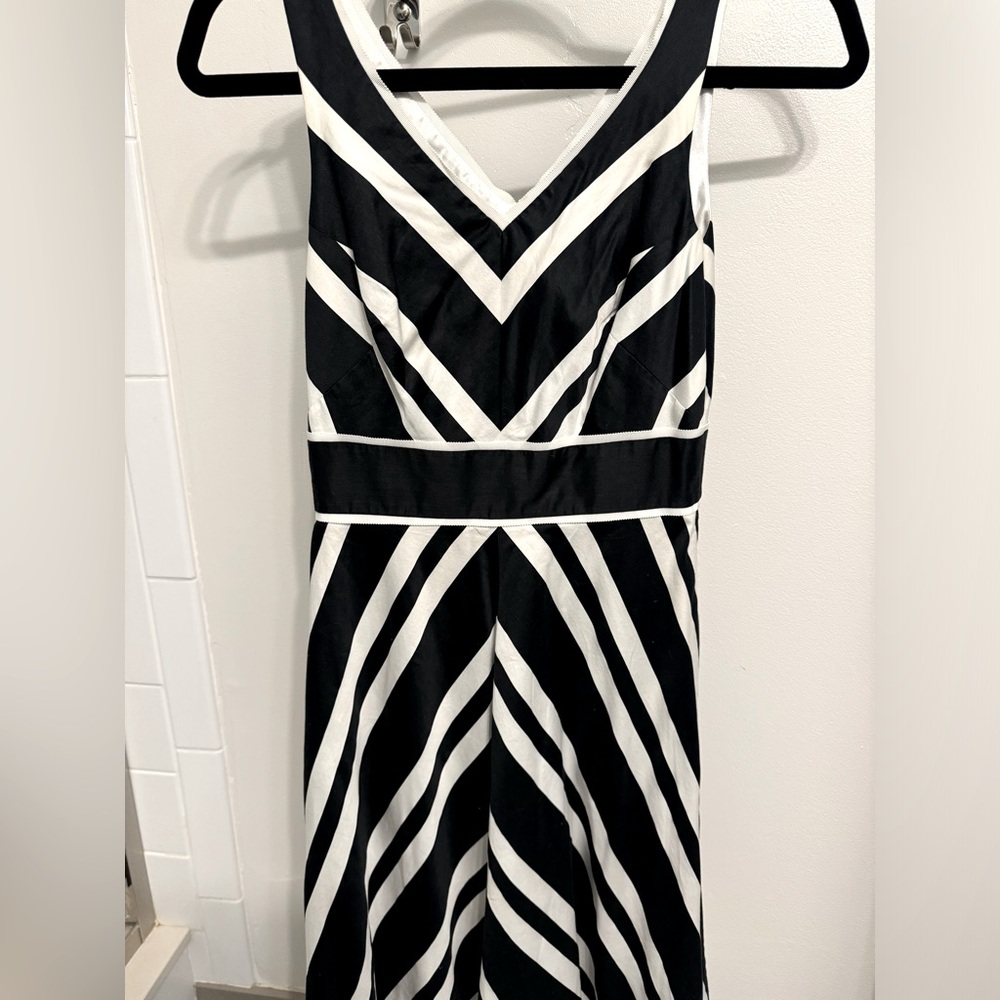 White House Black Market Cocktail Dress